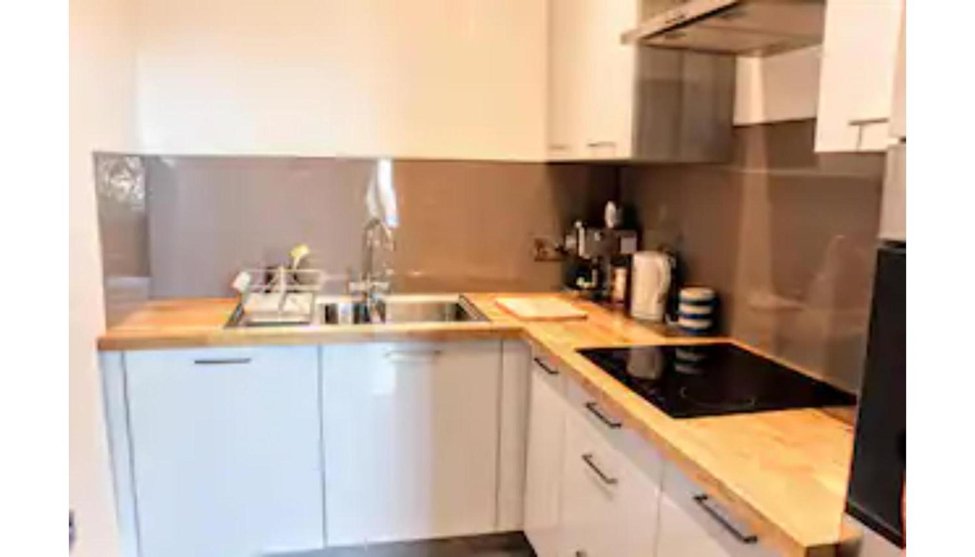 Bright Modern Arthurs Seat 2 Bedroom Apartment Edinburgh Exterior photo