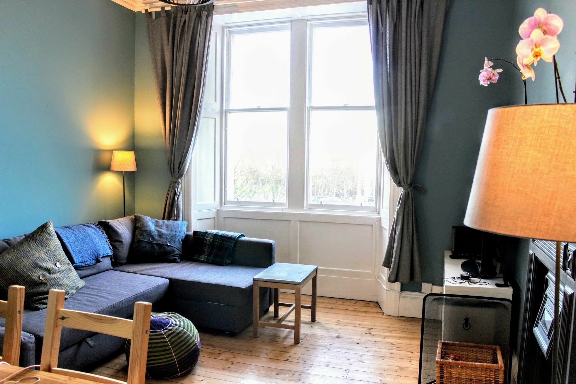 Bright Modern Arthurs Seat 2 Bedroom Apartment Edinburgh Exterior photo